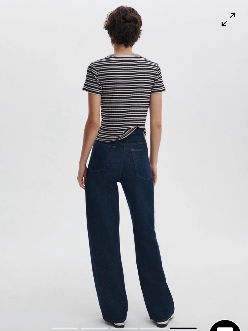 rag & bone Featherweight Logan Mid-Rise Wide Leg Jeans in Rinse Wash • Size 26 - Picture 3 of 10